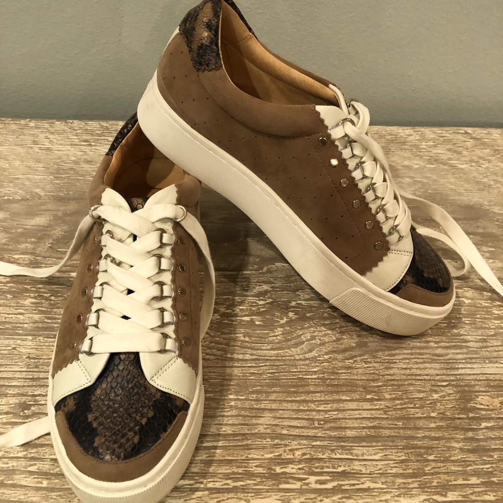 Joie sneakers